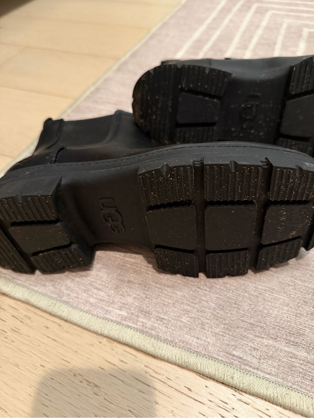 UGG Black Compact Chelsea Lug Boots - Picture 3 of 5